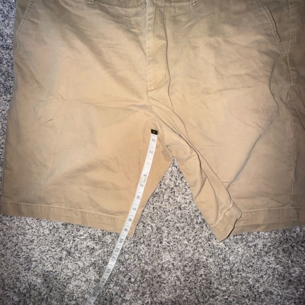 Old Navy Tan Flat Front Shorts​